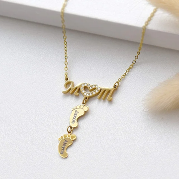 CUSTOMIZED GOLD HEART ENGRAVED BABY FOOT PENDANT NAME NECKLACE FOR MOTHER'S DAY GIFT