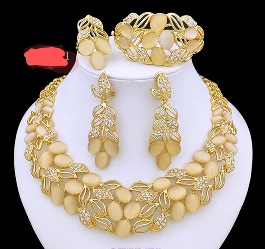 WOMEN ELEGANT 18K GOLD PLATED DUBAI FASHION JELWERY SETS